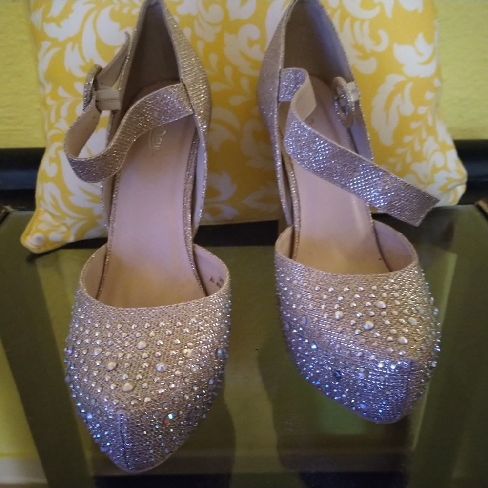 Size 10 Rhinestone Platforms - Picture 4 of 6